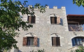 Atha-Tina:Traditional Stone Homes